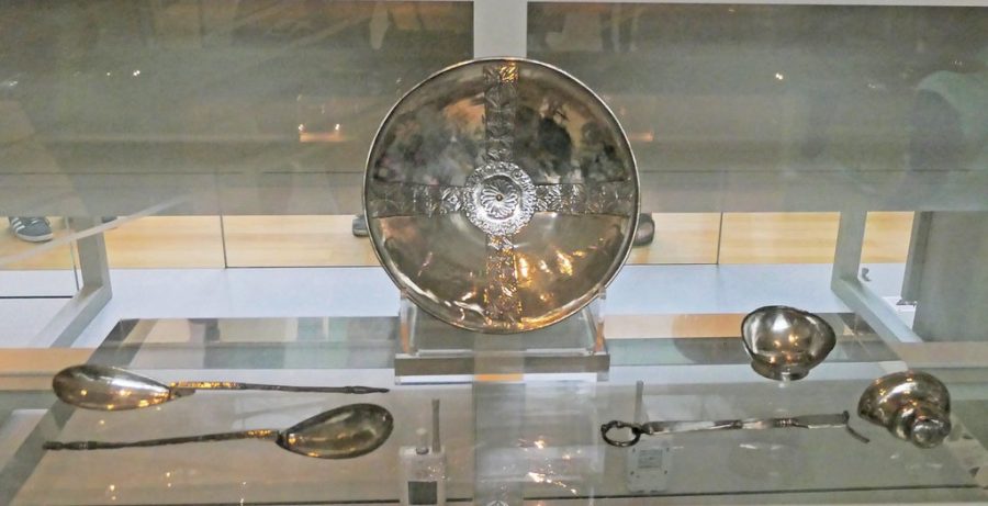 Sutton Hoo, Schatz, Angelsachsen, Archäologie, Schiffsgrab